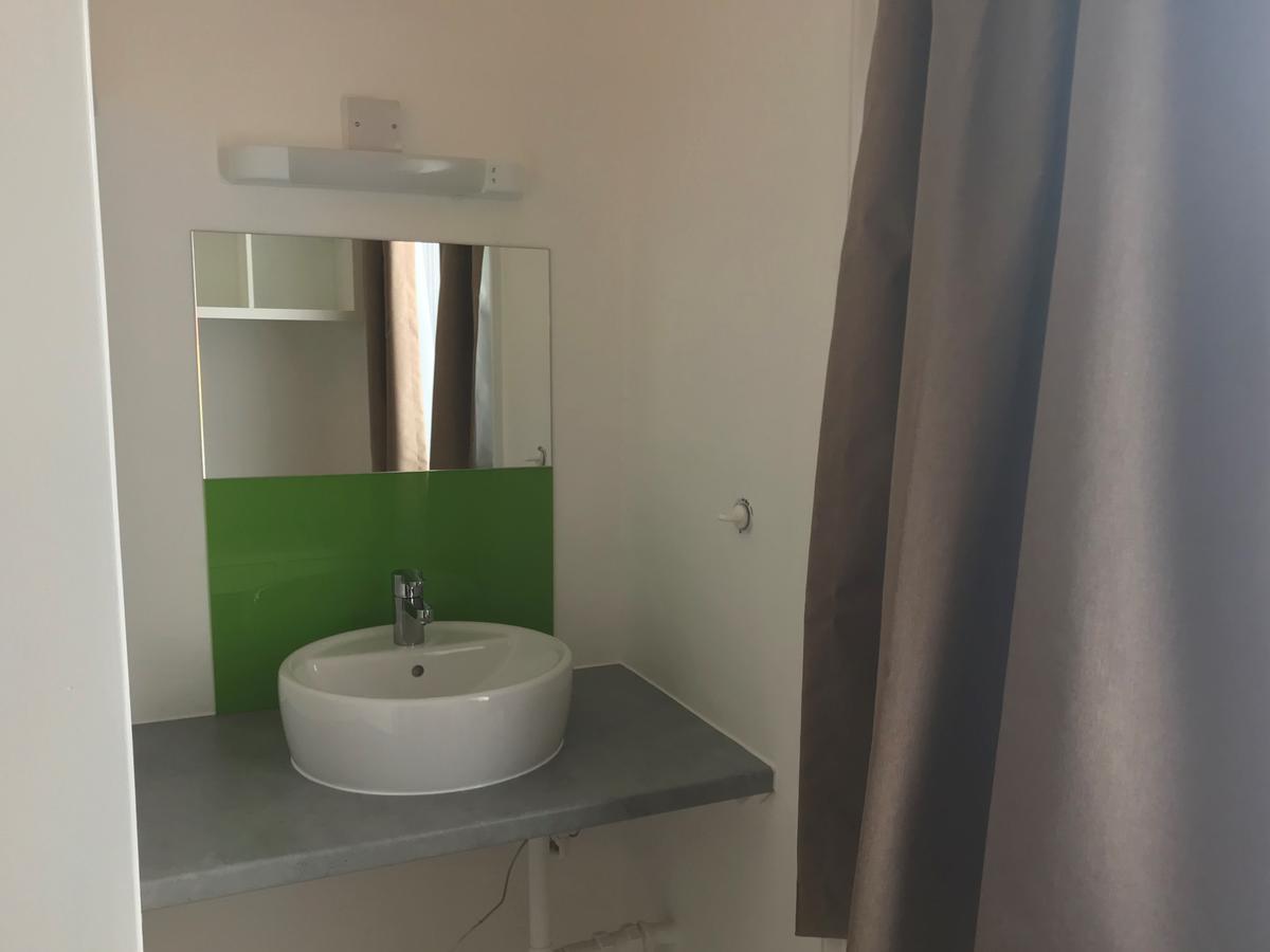 Cama individual en Habitación Triple para hombres